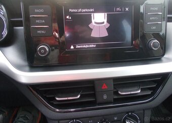Škoda Kamiq 1,6 TDI 1maj koup ČR top stav nafta manuál 85 kw - 10
