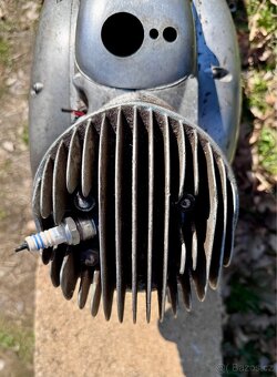 Jawa ČZ 150 352 kývačka - motor - 10