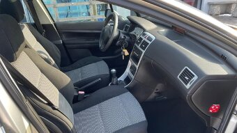 Peugeot 307, 1.6 HDi // TAŽNÉ // RV 11/2005 - 10