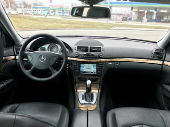 Mercedes-Benz Třídy E 320 CDi 165kW 4 MATIC - 10