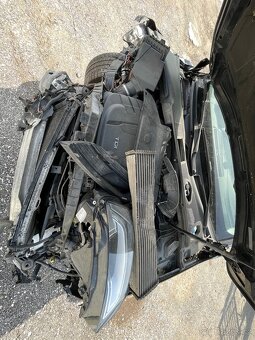 Audi a4 b8 náhradní díly černá - 10