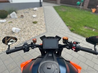 KTM SuperDuke 1290 R 2021 - 10