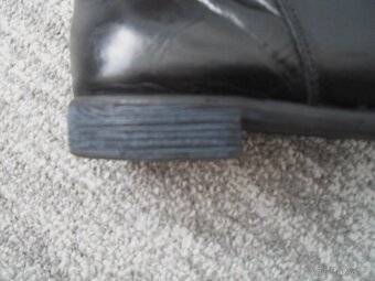 Černé kožené boty kozačky Carini - 39 - 10