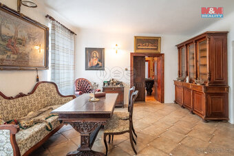 Prodej rodinného domu, 378 m², Švihov, ul. Komenského - 10