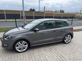 Alu kola 17” 5/100 originál Škoda nové + pneu 215/40/17 - 10