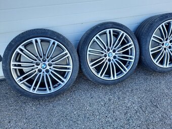 Original sada 19" BMW 5 G30 style 664M-POWER - 10
