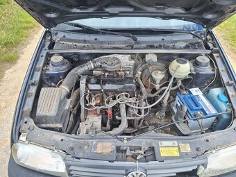Volkswagen vento - 10