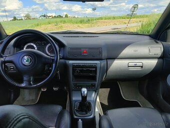 Škoda Octavia RS 132kW - 10
