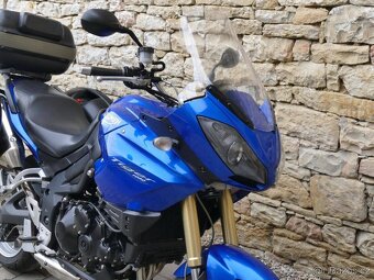 Triumph Tiger 1050 - 10