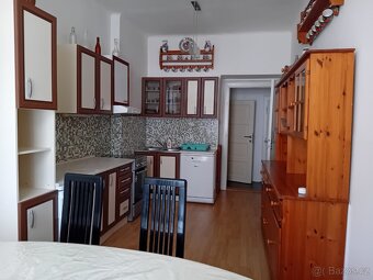Pronajmu byt 2+1 o ploše 76,53 m2 ve 4.nadzemním podlaží cih - 10