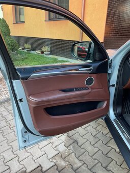BMW X6 individuál  225 KW - 10