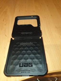 Samsung Galaxy Z FLIP 4 - 10