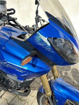 Triumph tiger 1050 - 10