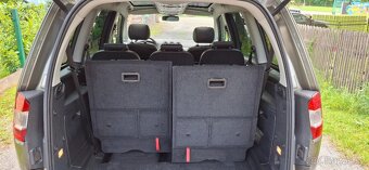 Ford Galaxy,TITANIUM, 2.2 TDCI,147 KW,7 míst,tažné - 10
