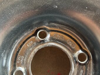 Originální plechové disky Peugeot 4x108 195/55 r16 xl - 10