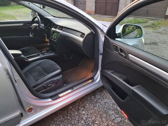 Škoda Superb 2.0 125kW r.v. 2014 - 10
