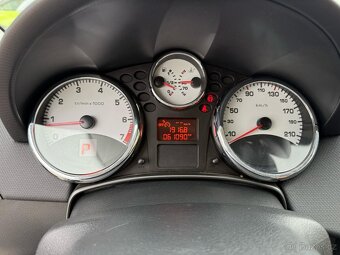 Peugeot 207cc 1.8 - 10