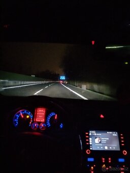 VW Golf V gti - 10