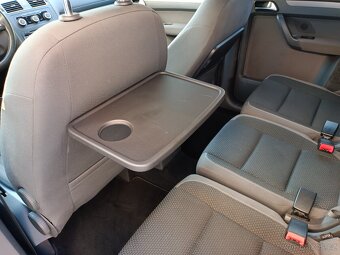 Volkswagen Touran 2.0TDI 103kW 7-míst Tažné par. kamera - 10