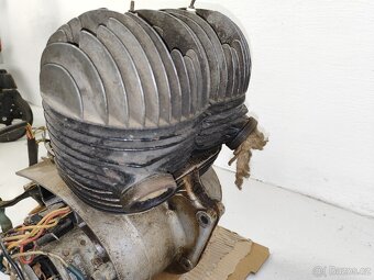Motor Jawa 354 - 10