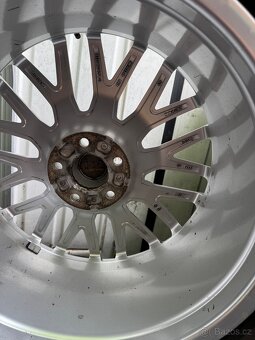 Audi Q7 285/45 r20,jako nová.... - 10