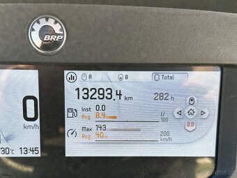 Can-am Spyder 1330 RT Sea to Sky SE6 MY2023 - 10