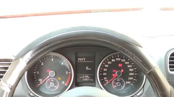 VW GOLF 6 2.0 TDi 103 kW. - 10