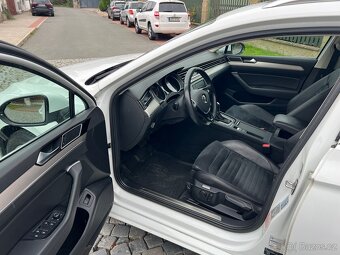 VOLKSWAGEN PASSAT 2.0BI-TDI 176KW 4x4 1.M KOUP V ČR HIGHLINE - 10