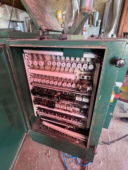 Čtyřstranná fréza , hoblovačka TOS FWC 50,2 Čtyřstranka - 10