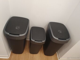 Kancelářský nábytek - 10