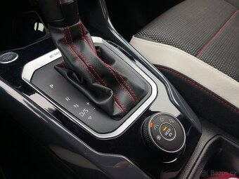 VW T-ROC Sport 4x4 DSG7 Výbava, ALU kola 19 + 17 zimní - 10