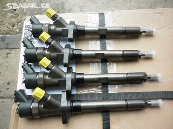 Land rover freelander 2 - 2,2 112 kW na DÍLY - 10