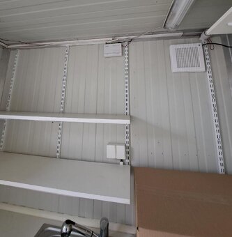 prodejní stánek - 10