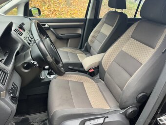 VW Touran Cross 1.9 TDI - díly z vozu - 10