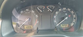 Škoda Octavia 2,0i LPG - 10