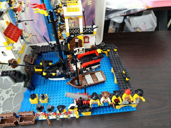 LEGO Pirates 6277 Imperial Trading Post +návod - 10