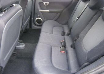 Smart Forfour 1.1 klima,2x kola benzín manuál 55 kw - 10