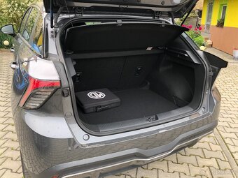 Prodám MG4 Electric r.v 12/2022 125 KW baterie 54 KWh DPH - 10