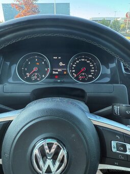 Volkswagen Golf GTD - 10