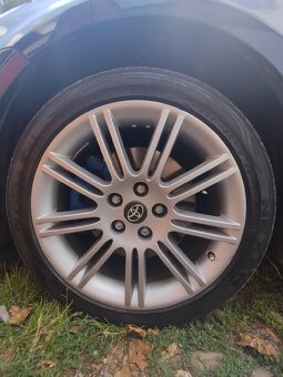 Toyota Avensis 2.0 D4D - 10