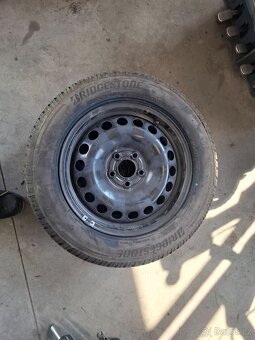 Prodám velmi pěknou zimní sadu kol 185/65 R15 ŠKODA FABIA 4 - 10