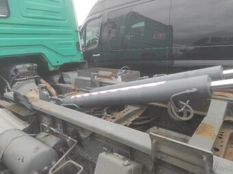 MERCEDES ATEGO 915 r.v.2005 kontejner - 10