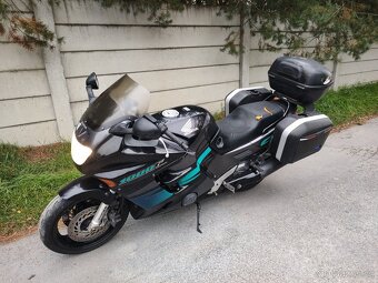 Honda CBR 1000F dual - 10