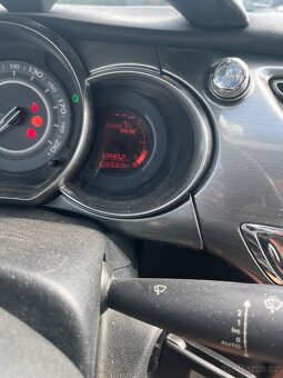 Citroen c3 1.2 B 2013 exclusive - 10