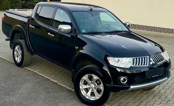 Mitsubishi L 200 L200 2.5 DI-D 131KW Double Cab Intense 2014 - 10