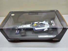 F1 WILLIAMS BMW FW23 2001 1. VÍTĚZSTVÍ IMOLA 2001 HW 1:18 - 10