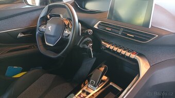 PEUGEOT 3008 1.5b HDi 130 Allure AT - 10