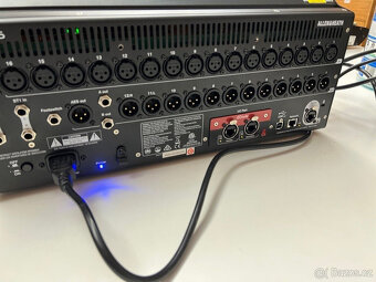 Digitální mixážní pult Allen&Heath SQ5 + kryt proti prachu + - 10