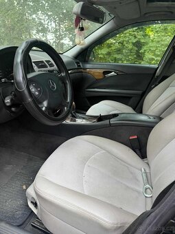 Náhradní díly Mercedes e220 w211 - 10