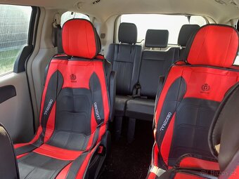 Lancia Voyager 2,8CRD,7 míst - 10